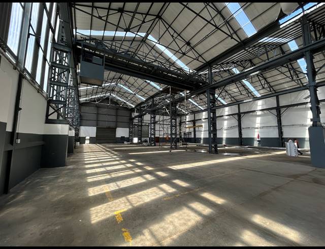 7,255M² WAREHOUSE TO LET IN EPPING INDUSTRIAL